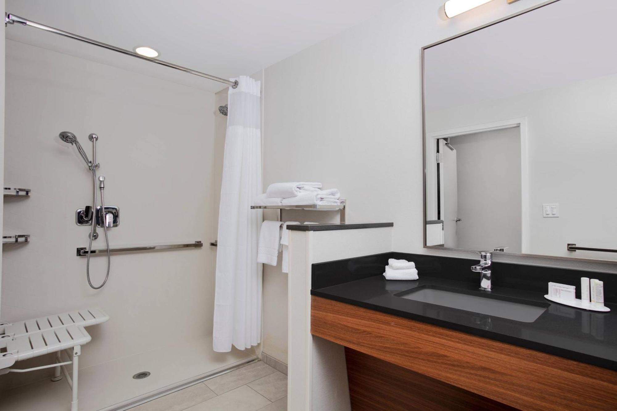Fairfield By Marriott Inn & Suites Lebanon Near Expo Center Luaran gambar