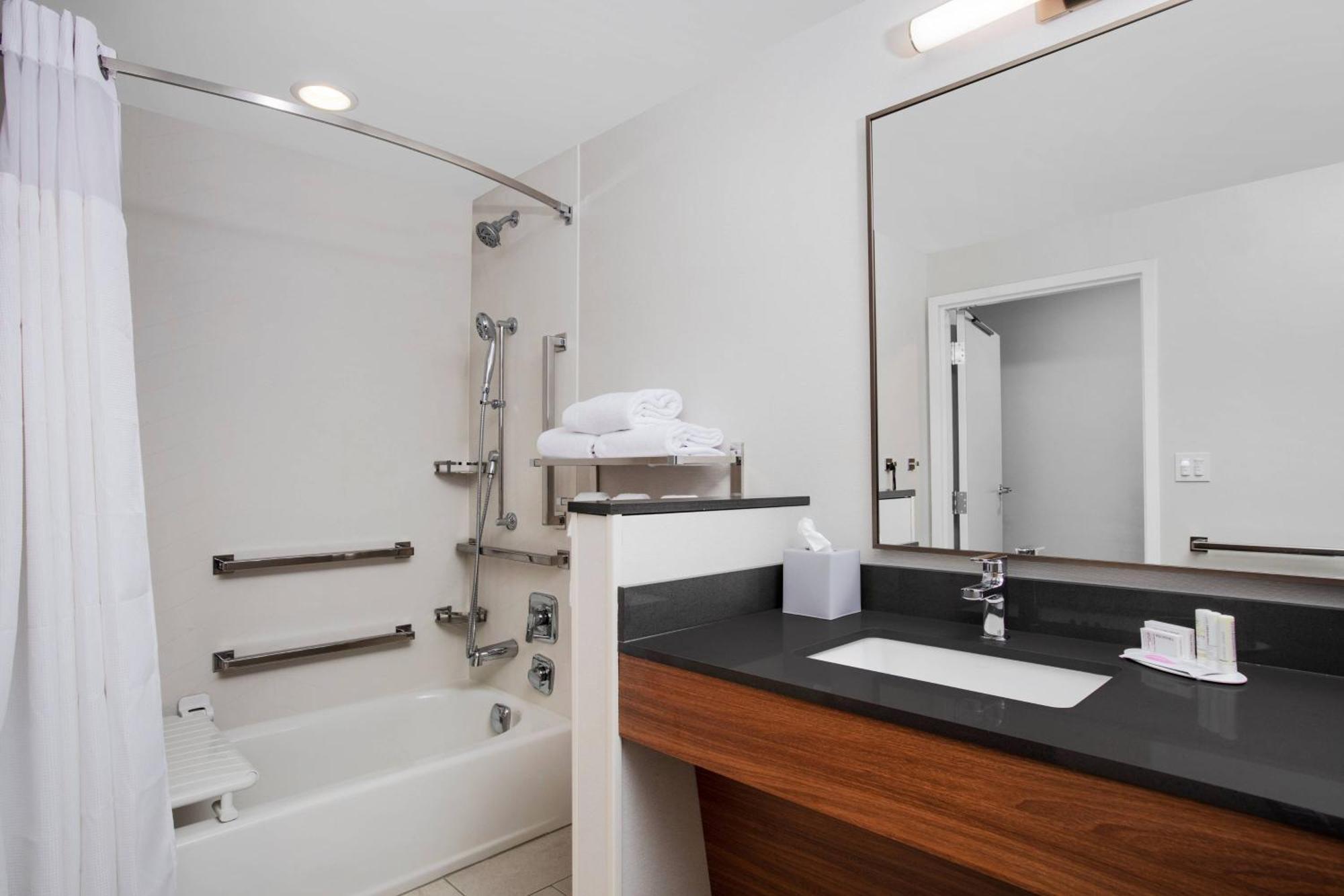 Fairfield By Marriott Inn & Suites Lebanon Near Expo Center Luaran gambar